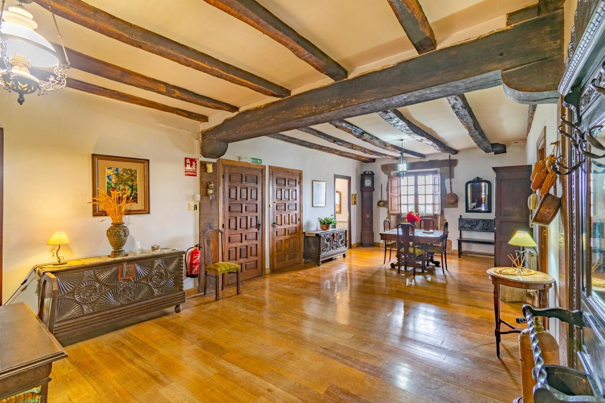 Lizaso Casa Rural Arotzenia, Hogar Rustico En Pleno Valle De La Ulzama מראה חיצוני תמונה