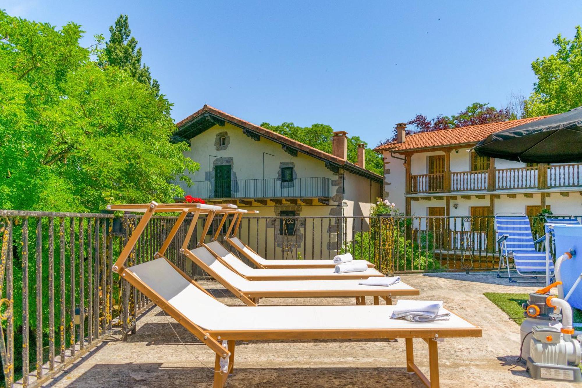 Lizaso Casa Rural Arotzenia, Hogar Rustico En Pleno Valle De La Ulzama מראה חיצוני תמונה