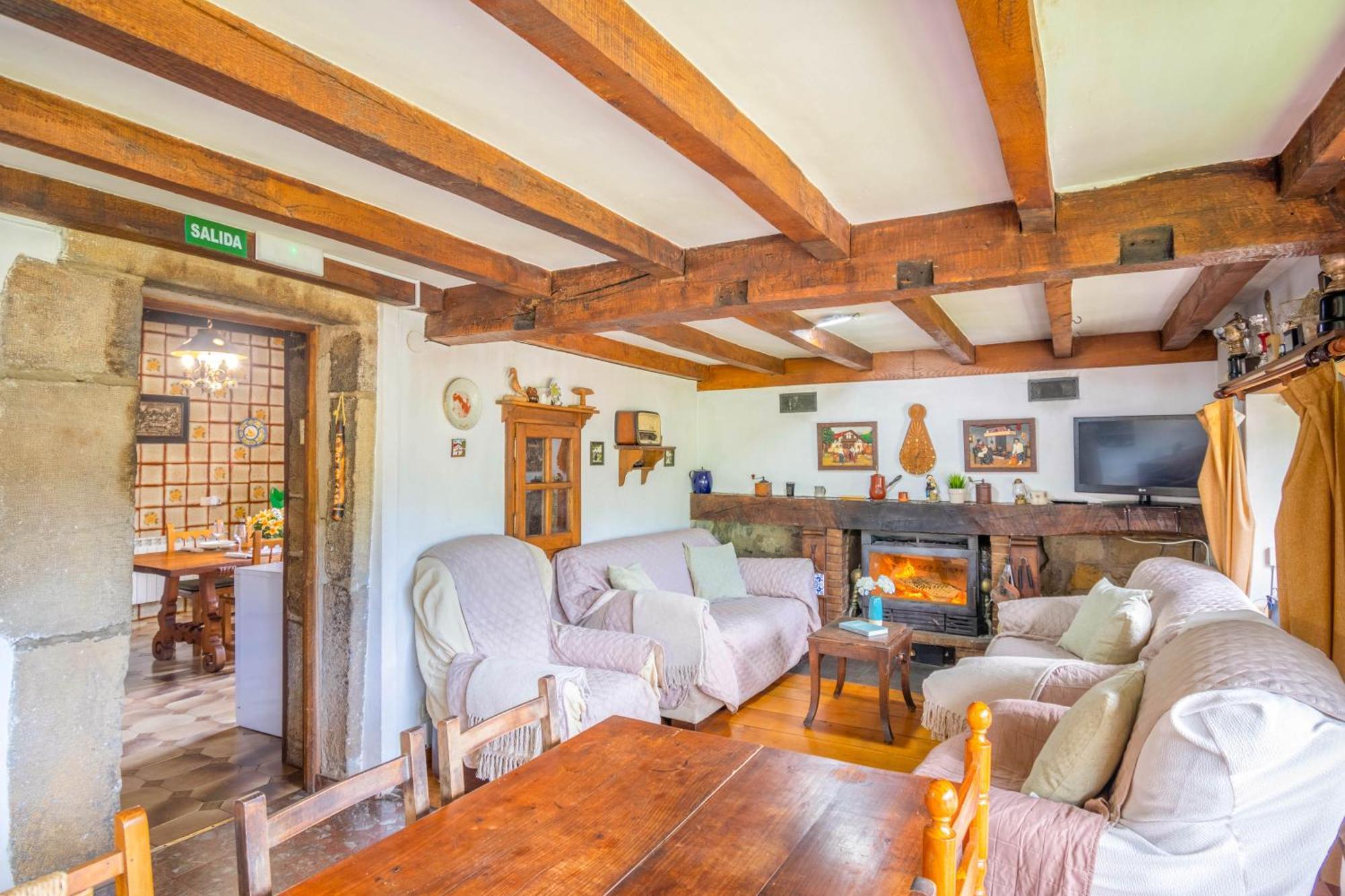 Lizaso Casa Rural Arotzenia, Hogar Rustico En Pleno Valle De La Ulzama מראה חיצוני תמונה